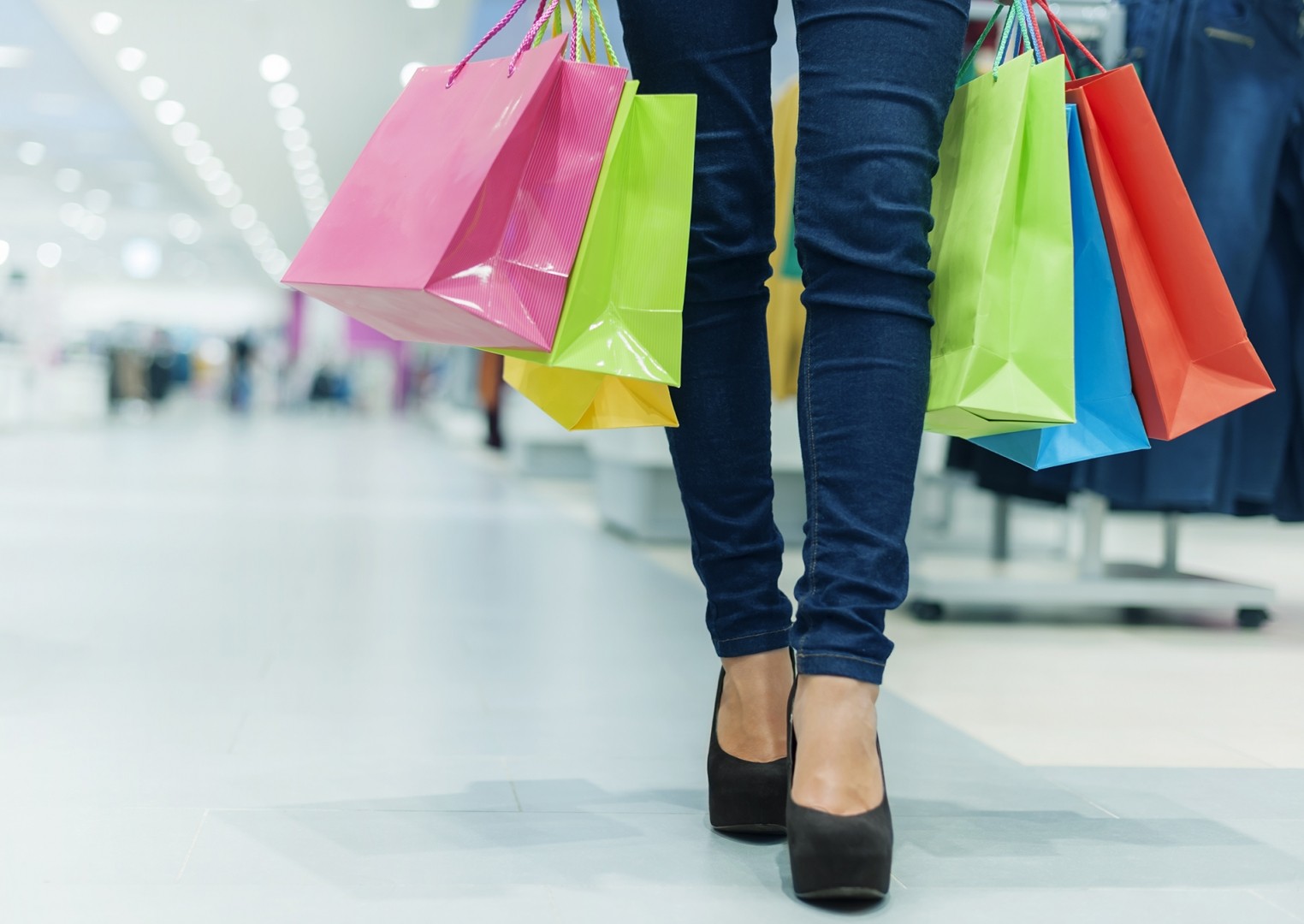 Innovative Retailers Experiment With Pop up Stores