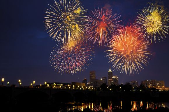 Top 10 Biggest and Best July 4th Firework Displays