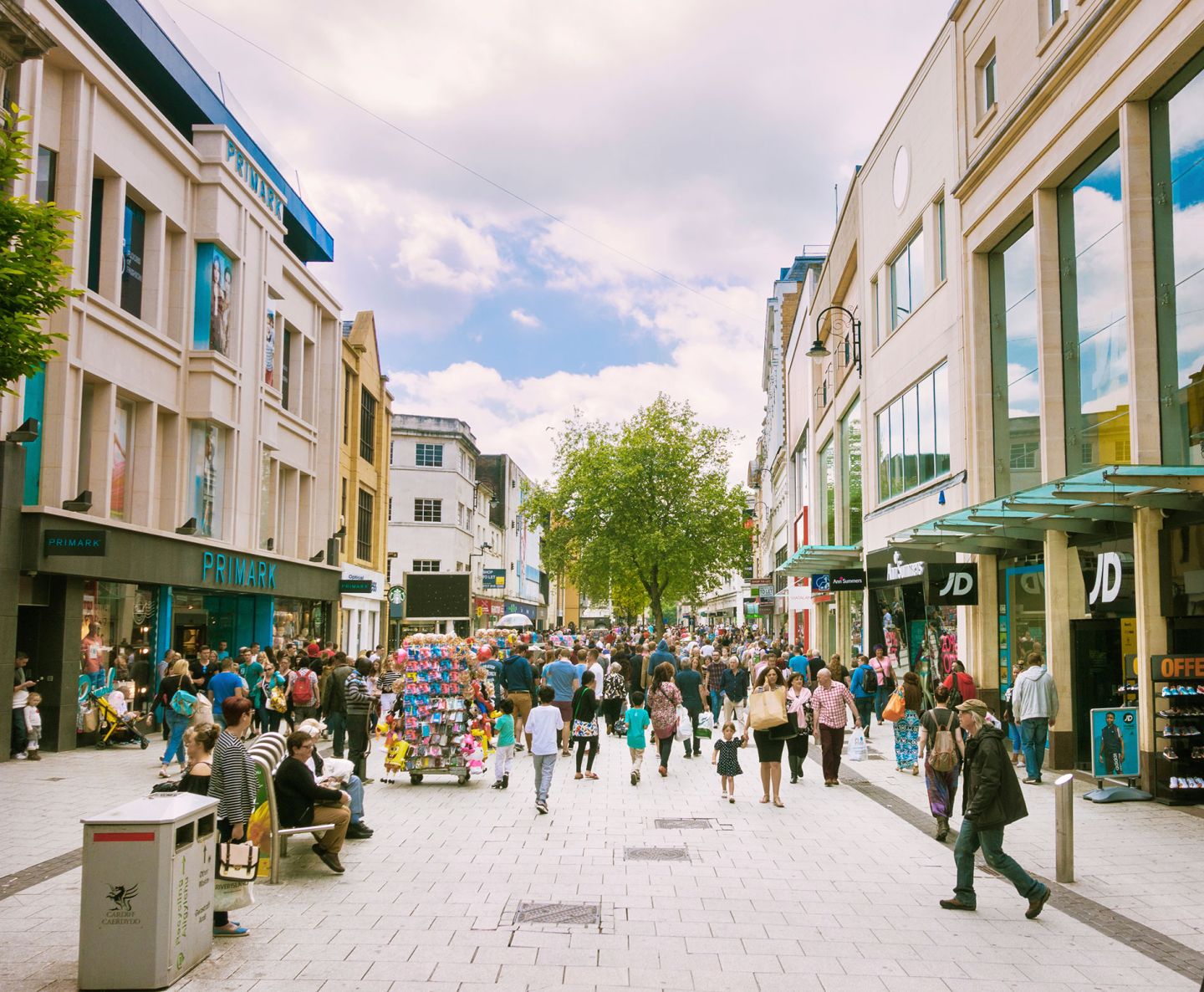 Improve Retail Retention Strategies by Helping Retailers Become an Intrinsic Part of Your Community