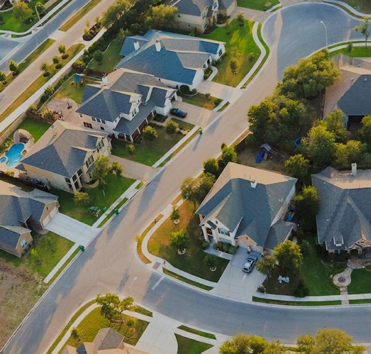Overhead photo of a neighborhood in the suburbs